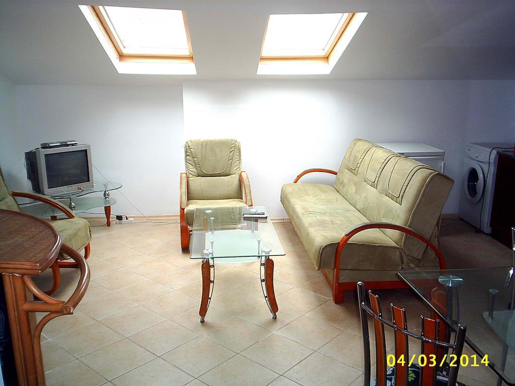 Apartments Bravo 1-Vichevi Słoneczny Brzeg Zewnętrze zdjęcie